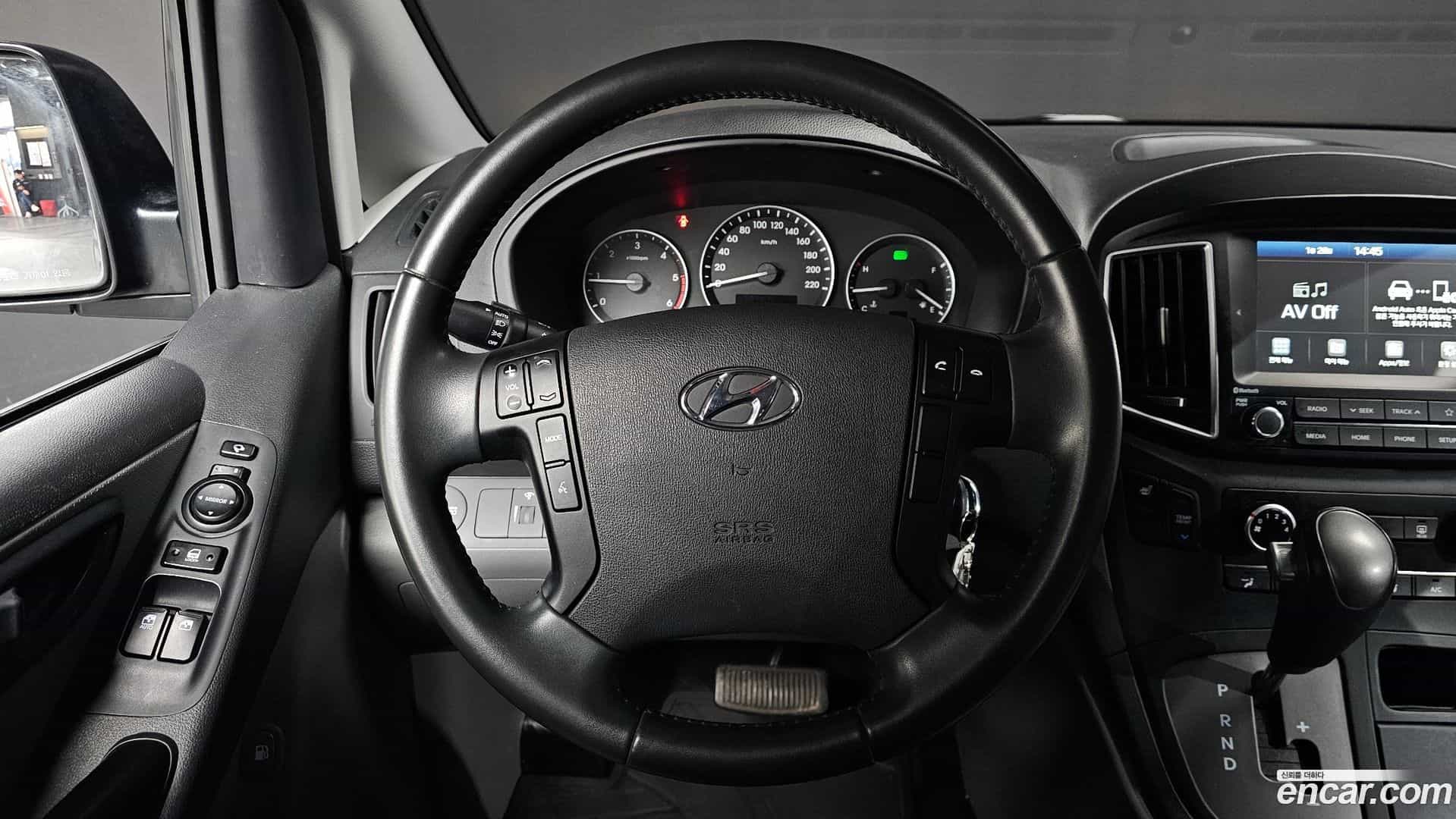 Starex Hyundai 2020.3-OPTION-017