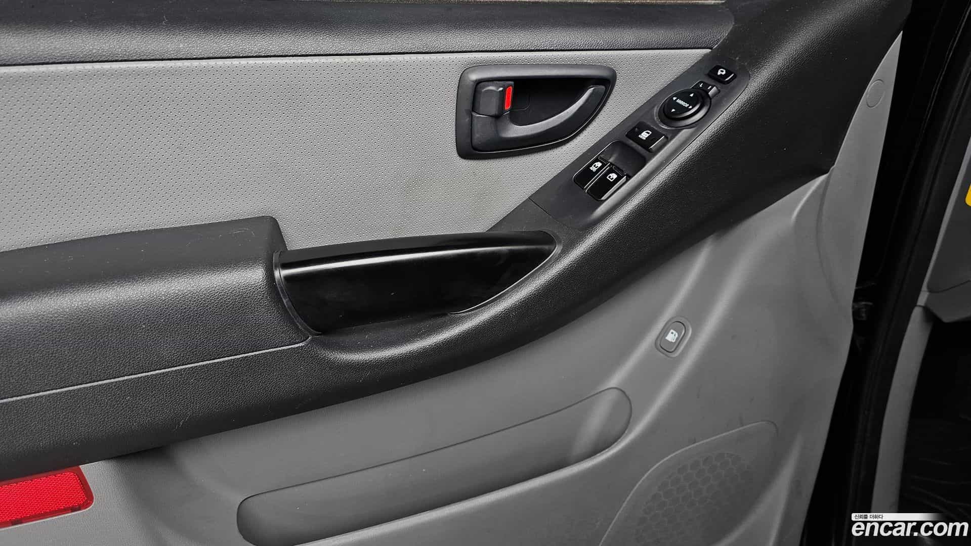 Starex Hyundai 2020.3-OPTION-022