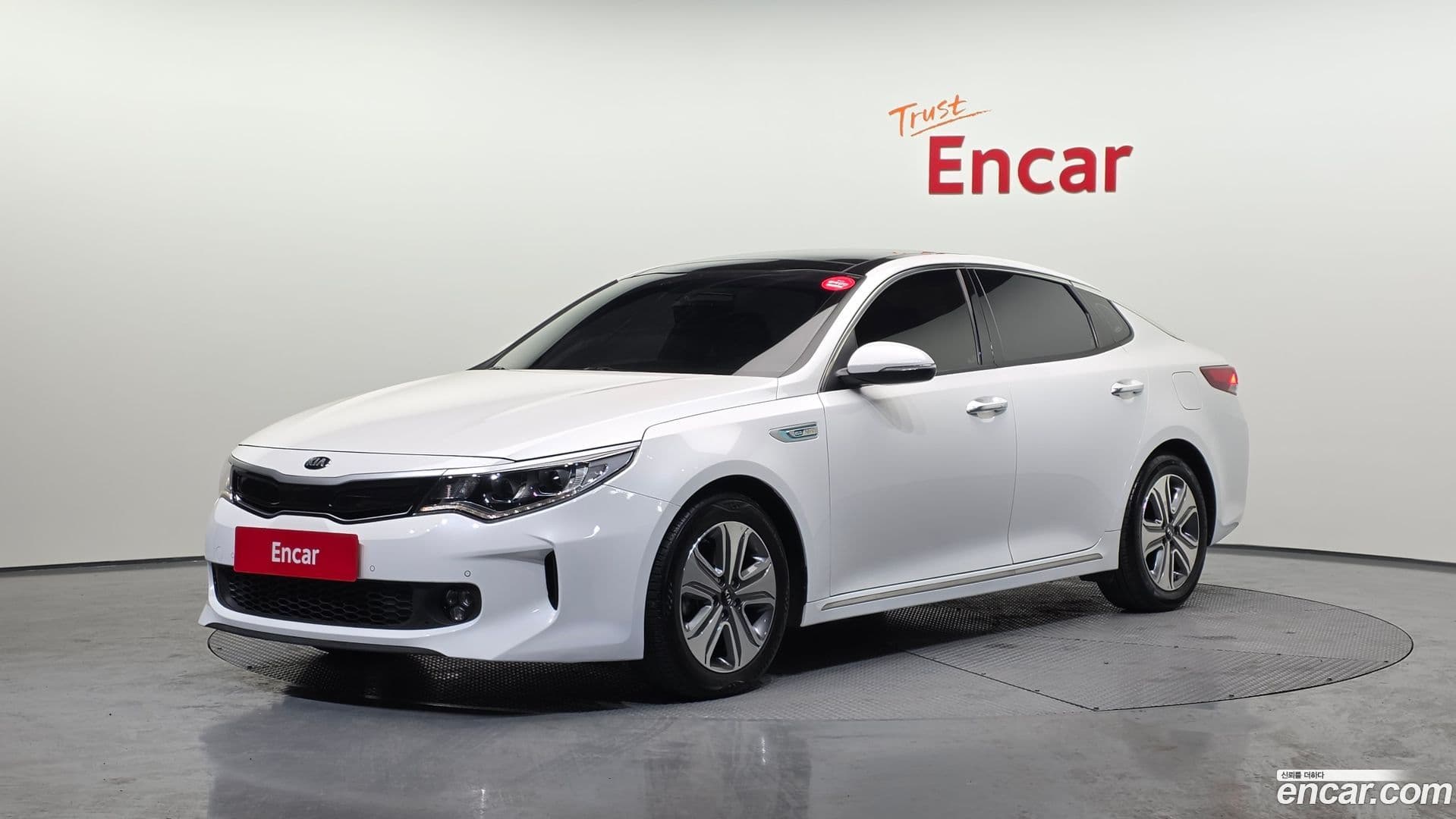 Main__Slider__Photo:K5 Kia 2018.4-0