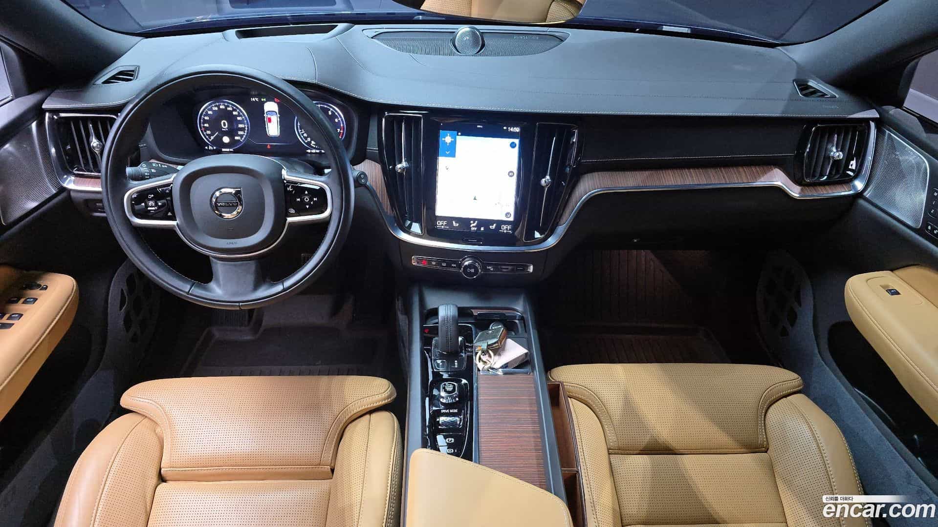 V60 Volvo 2020.8-INNER-007