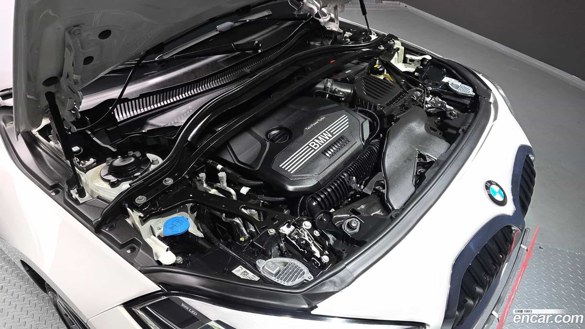 1-Series BMW 2021.10-INNER-006