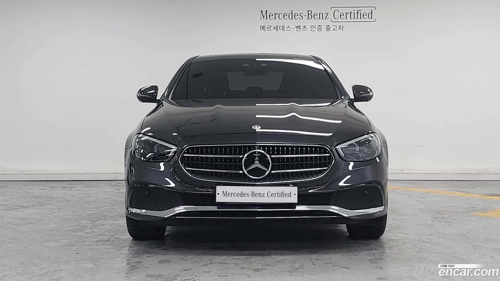 E-Class Mercedes-Benz 2022.1-OUTER-003