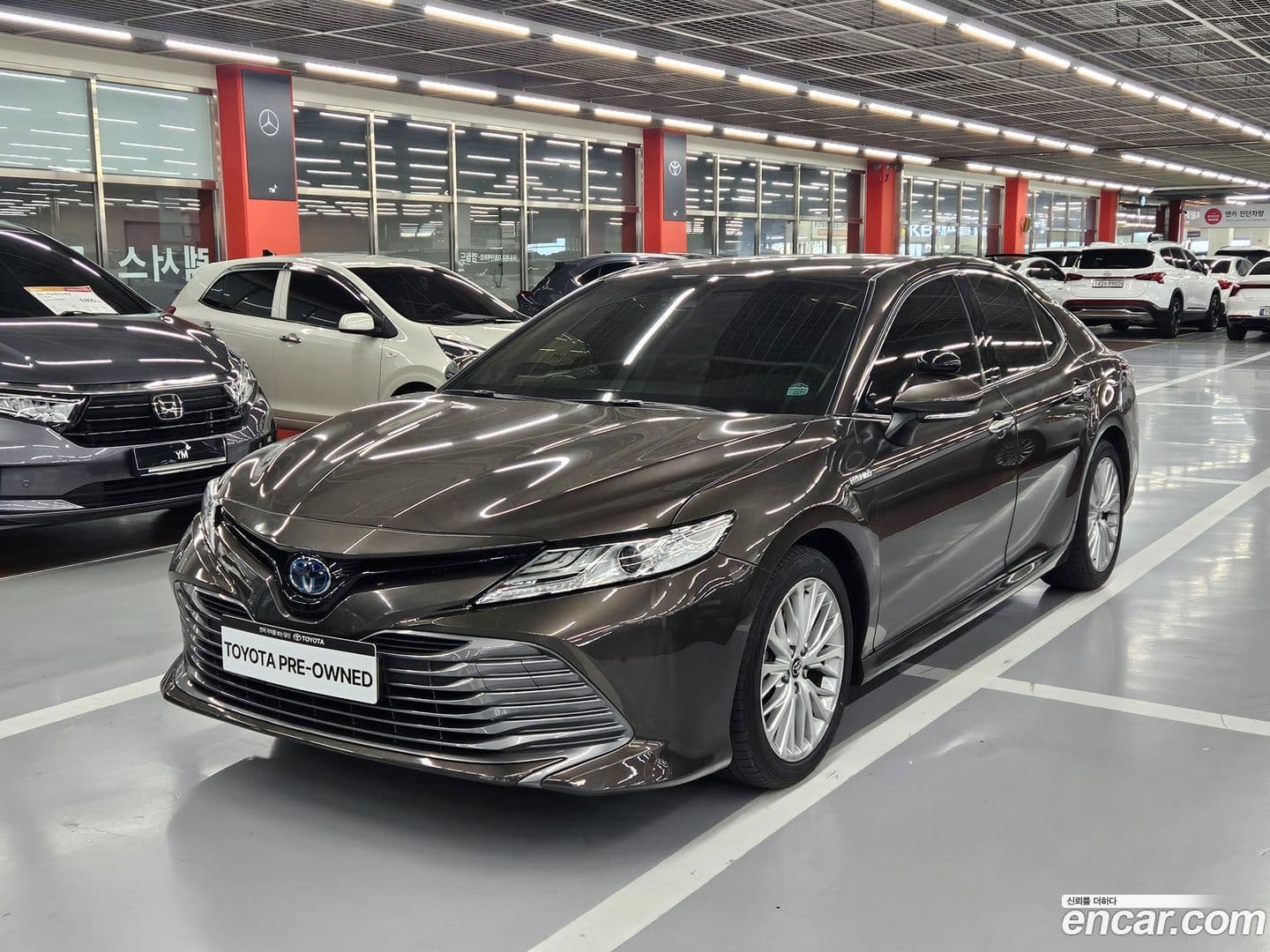 Main__Slider__Photo:Camry Toyota 2018.2-0