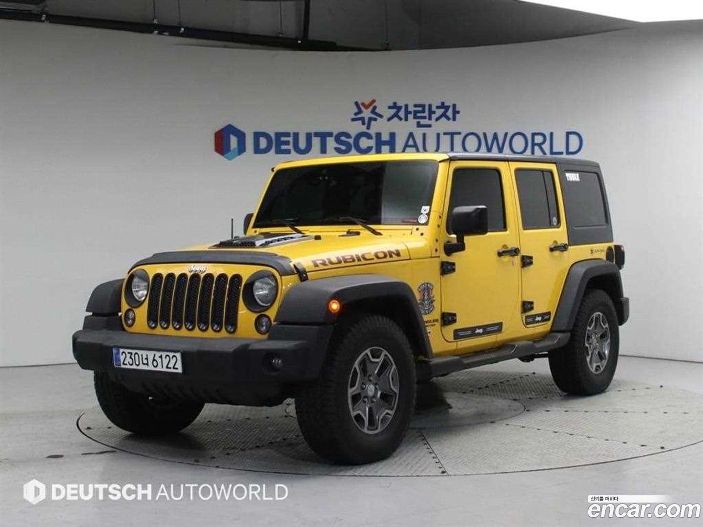 Main__Slider__Photo:Wrangler Jeep 2015.5-0