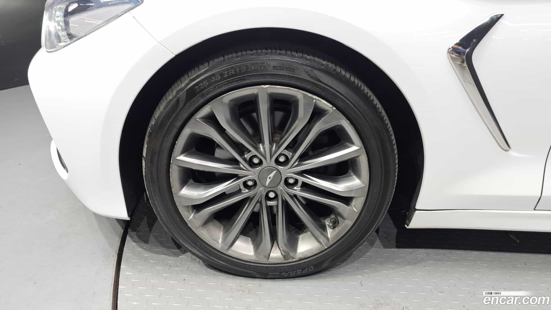 G70 Genesis 2018.4-OUTER-005