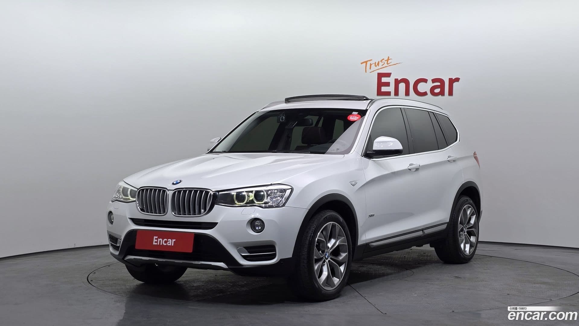Main__Slider__Photo:X3 BMW 2015.7-0