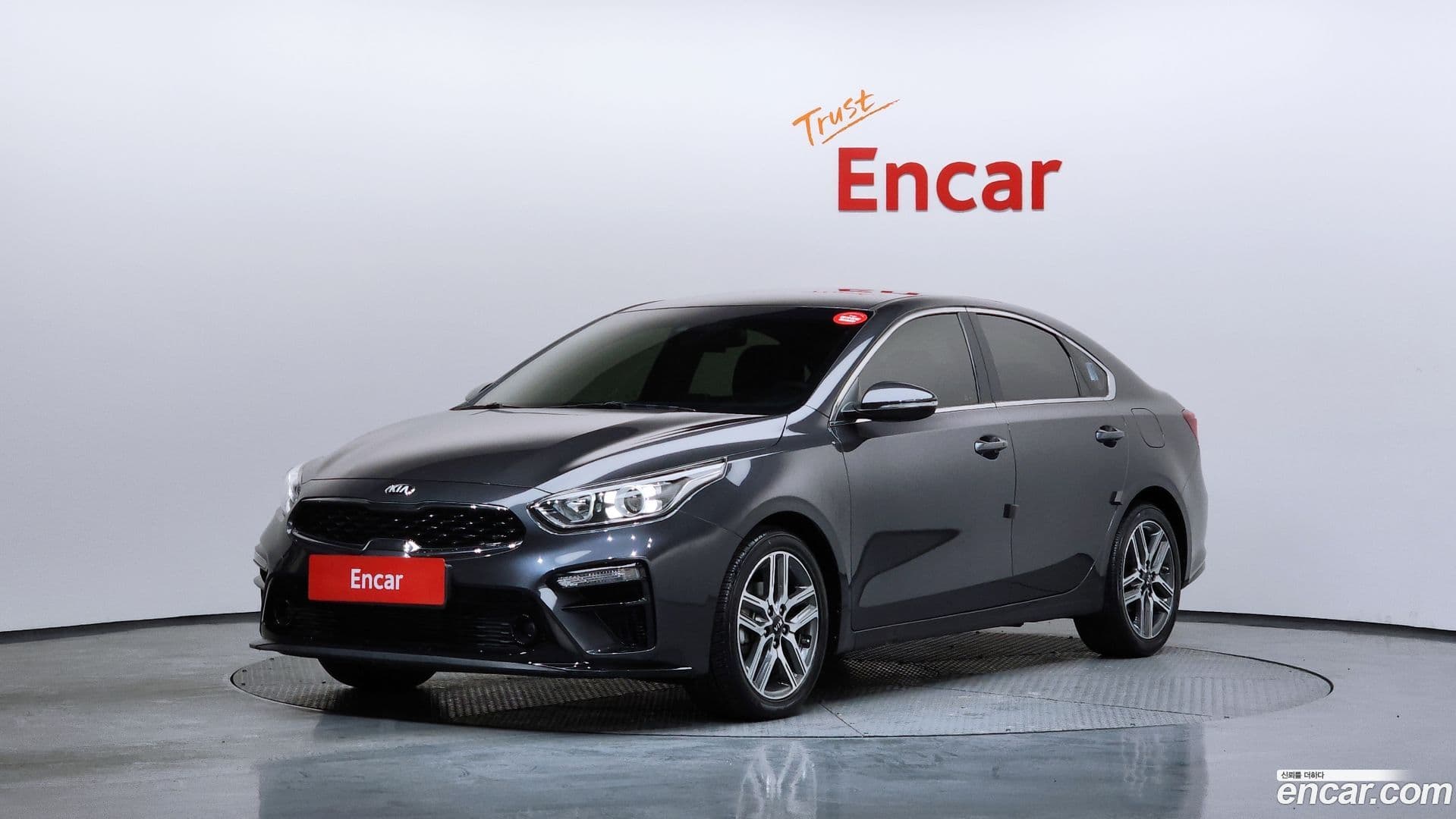 Main__Slider__Photo:K3 Kia 2020.1-0