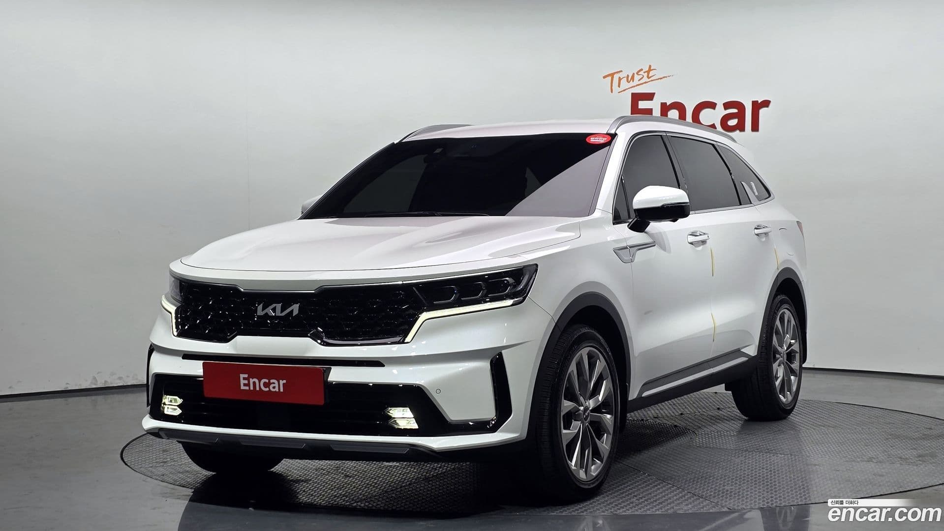 Main__Slider__Photo:Sorento Kia 2023.4-0
