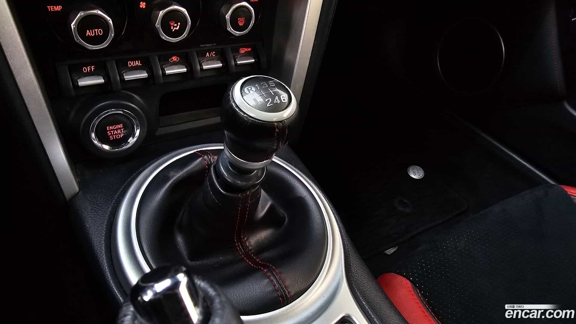 86 Toyota 2017.4-INNER-009