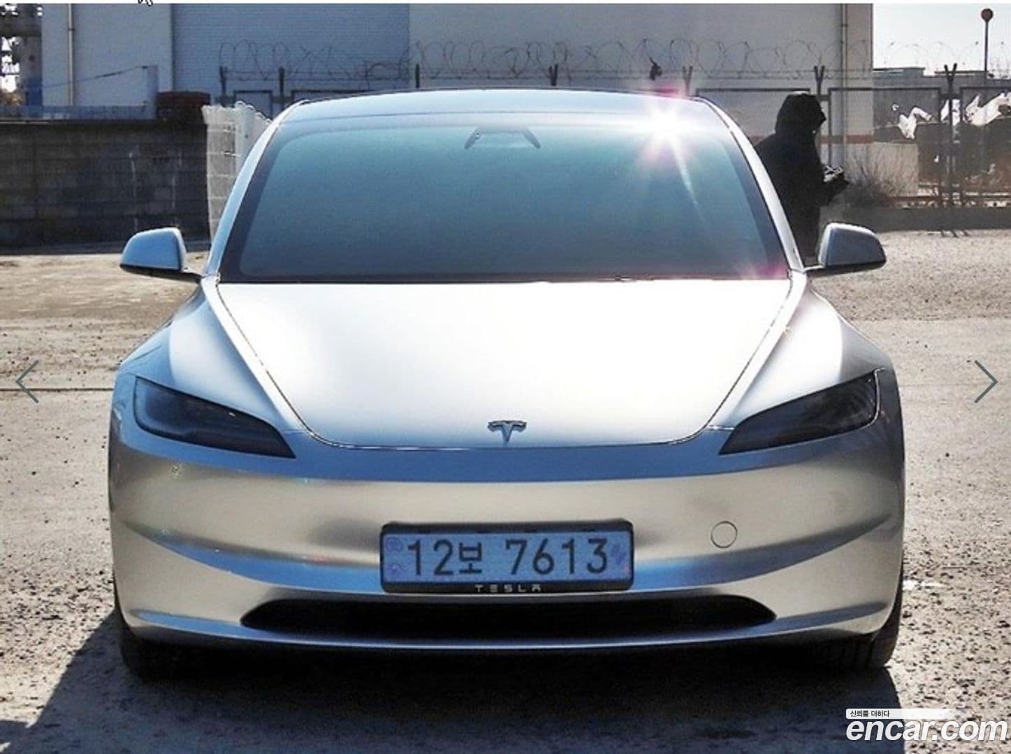 Main__Slider__Photo:Model 3 Tesla 2024.4-0
