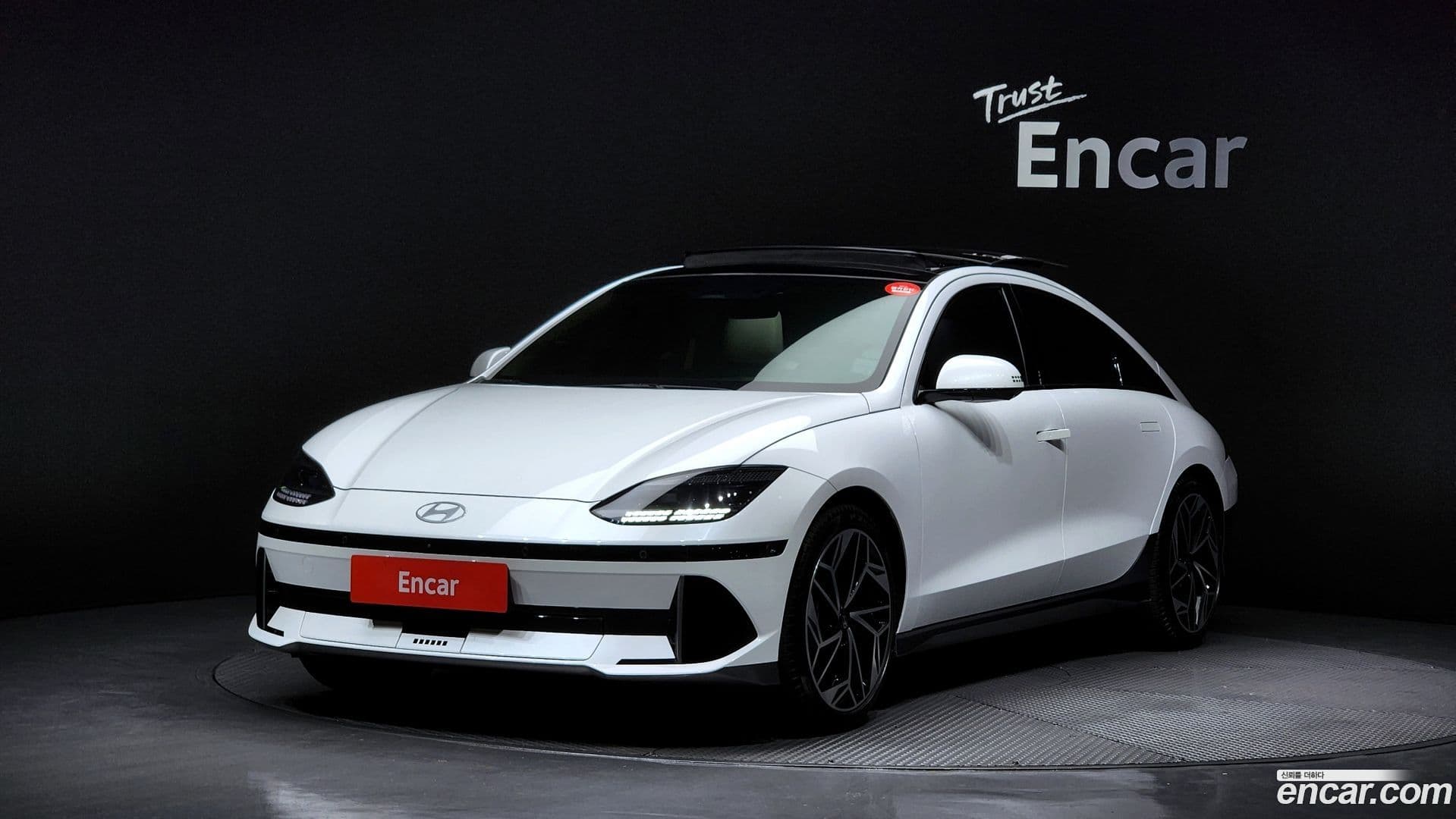 Main__Slider__Photo:Ioniq6 Hyundai 2023.10-0