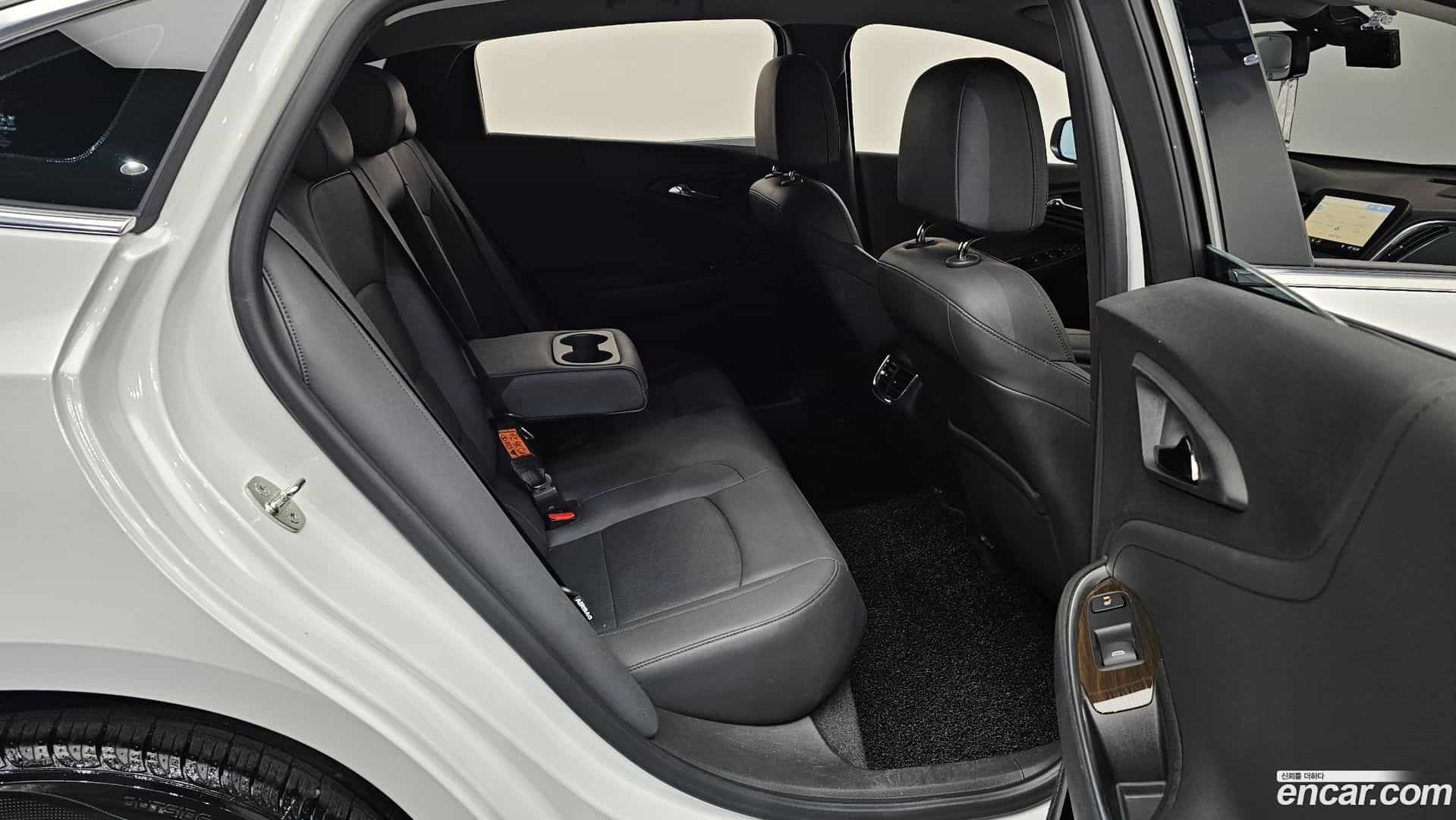 Malibu Chevrolet 2019.5-OPTION-016