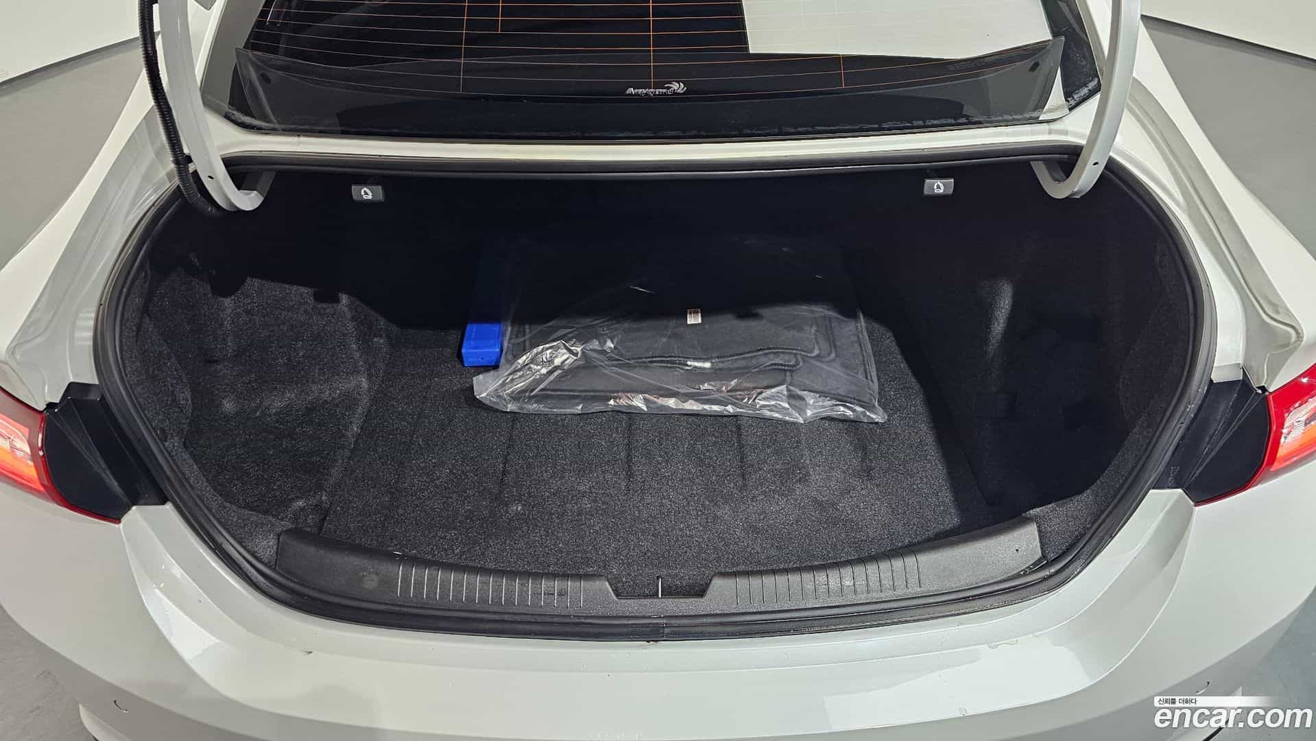 Malibu Chevrolet 2019.5-OPTION-024