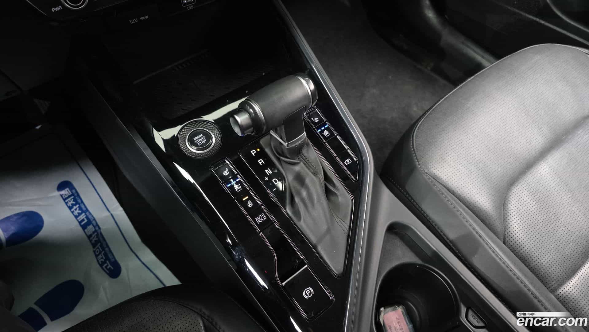 Niro Kia 2022.2-INNER-009