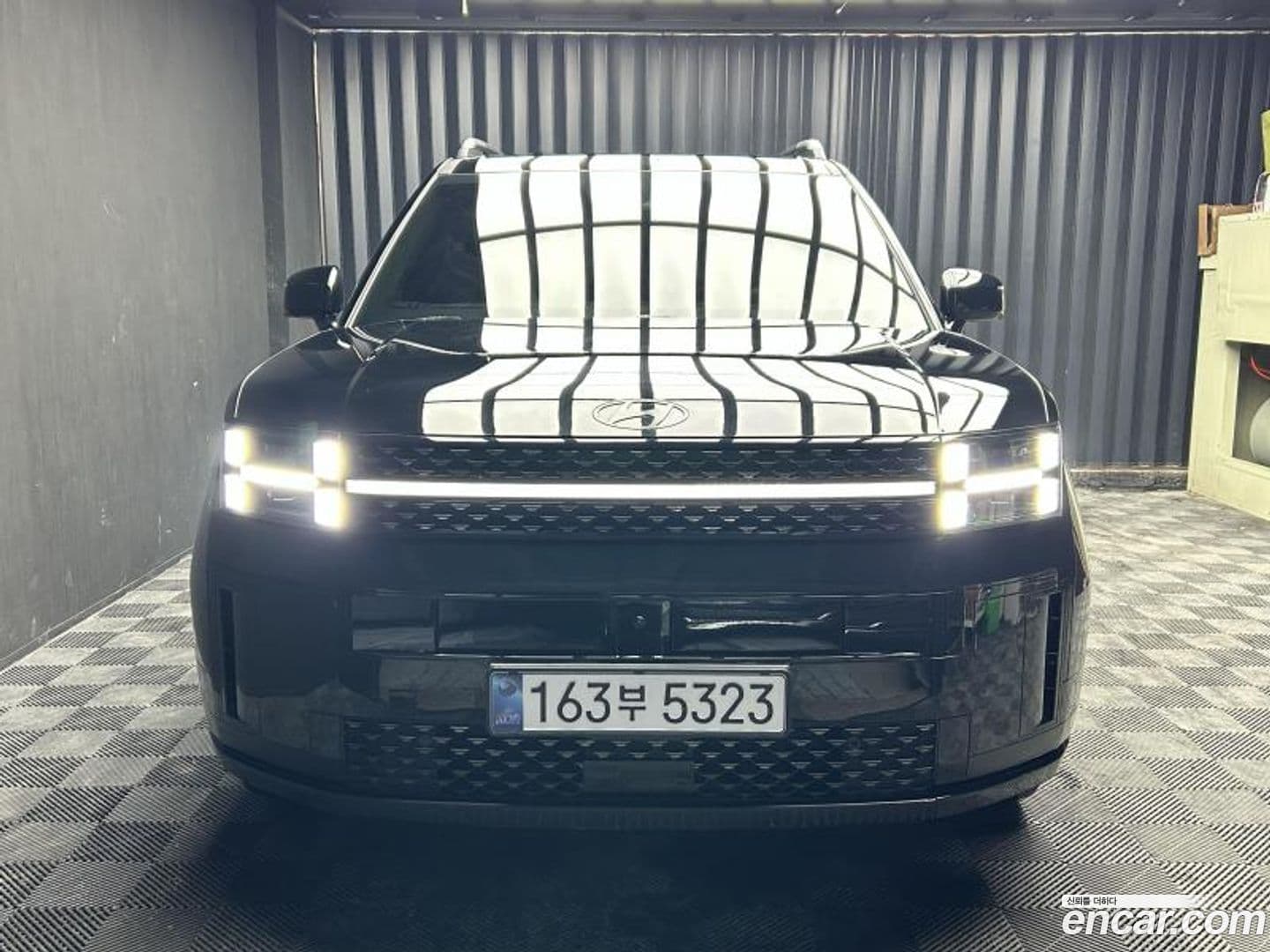 Main__Slider__Photo:Santafe Hyundai 2025.1-0