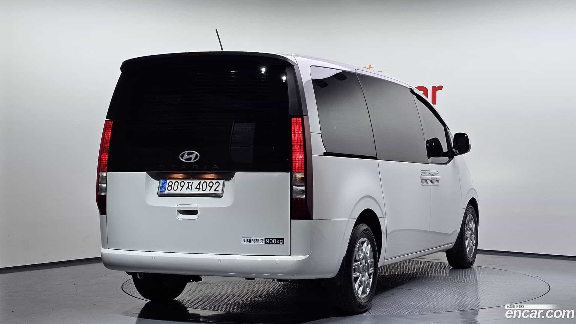 Staria Hyundai 2025.1-OUTER-002