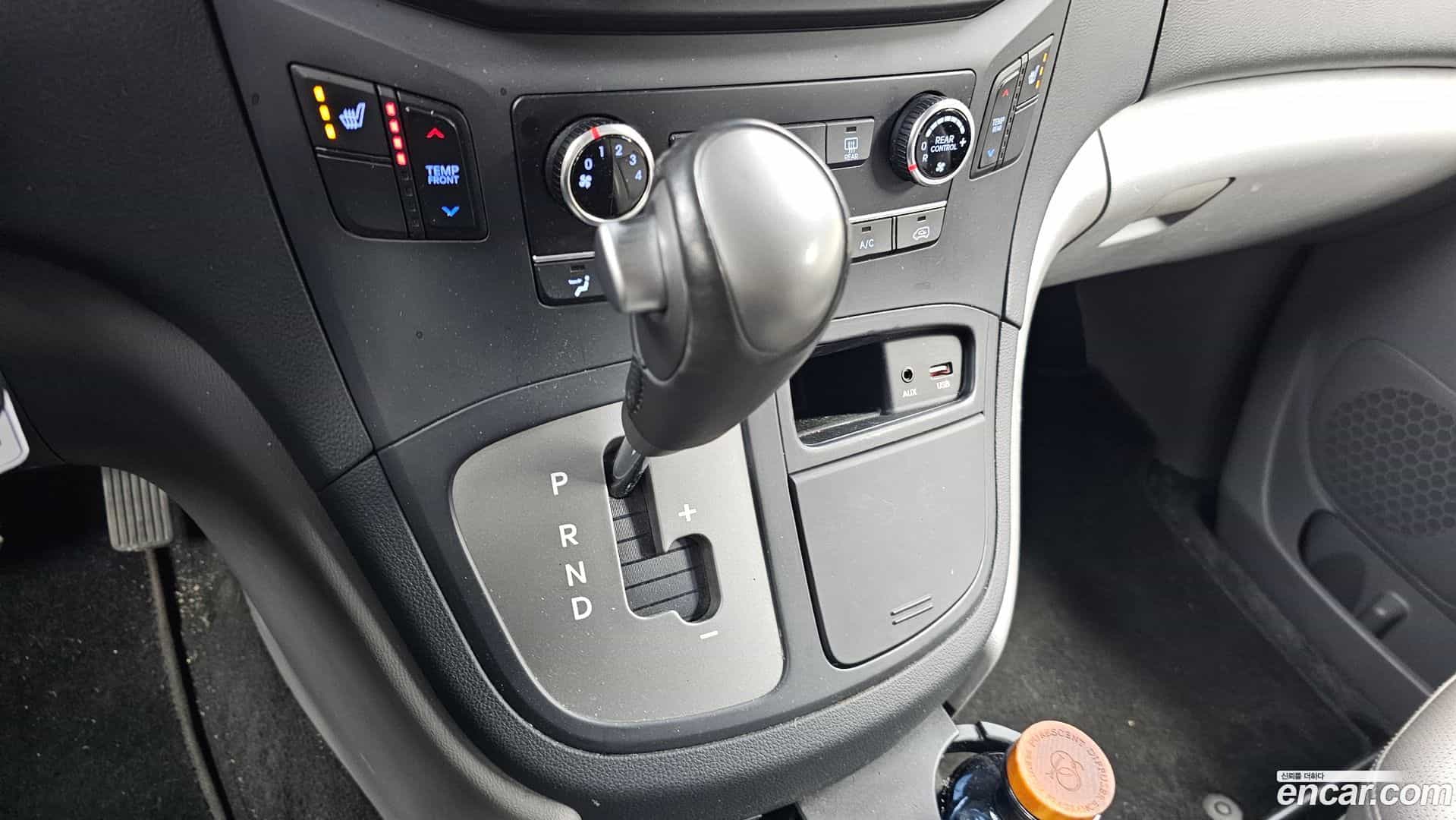 Starex Hyundai 2018.6-INNER-009