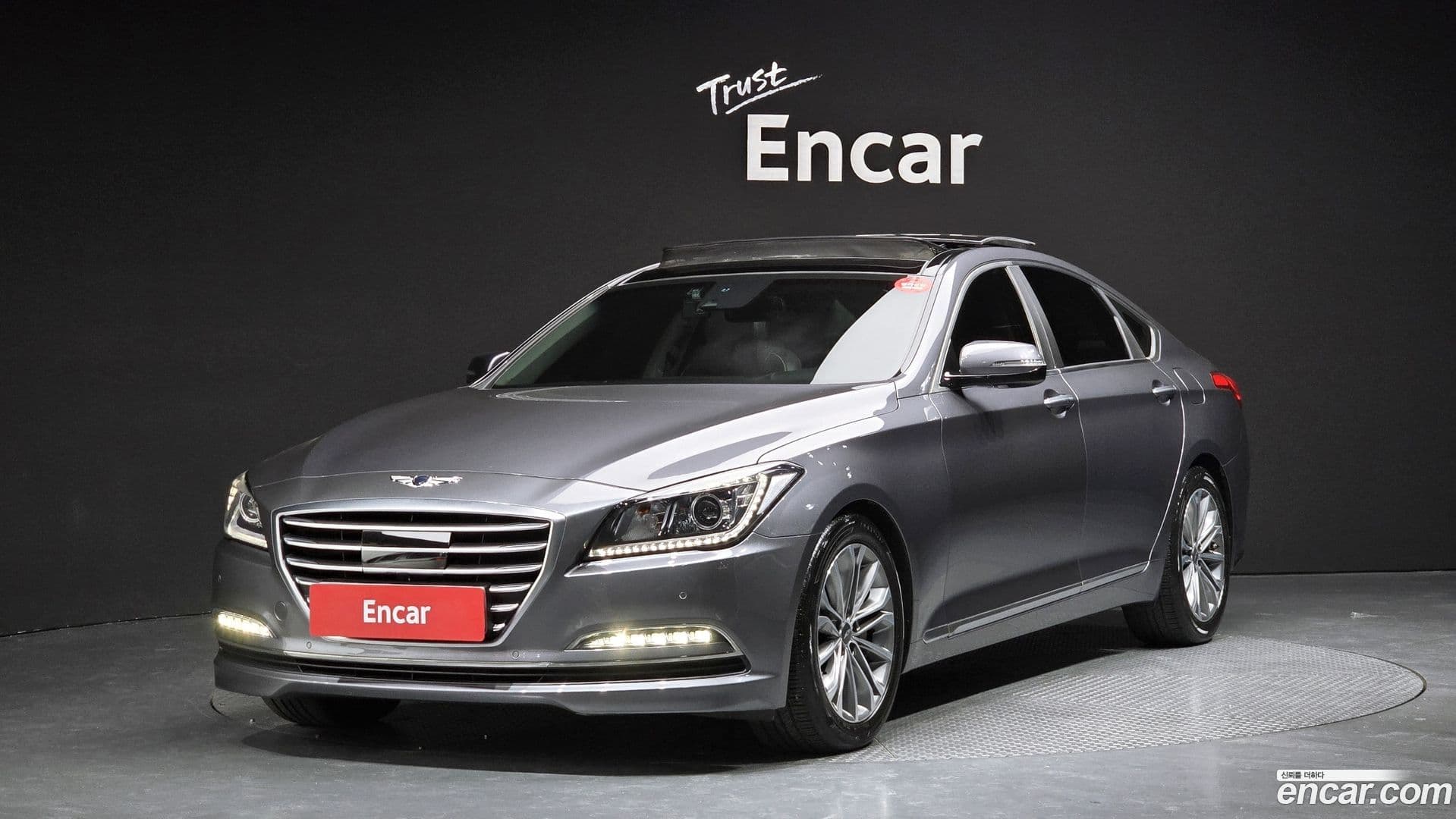 Main__Slider__Photo:Genesis Hyundai 2014.10-0