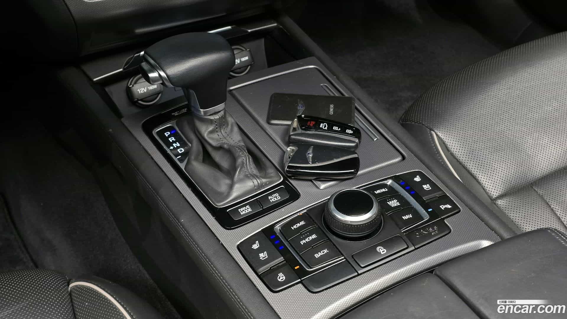 Genesis Hyundai 2014.10-INNER-009