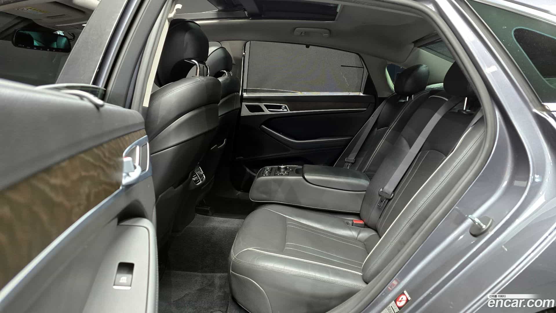 Genesis Hyundai 2014.10-OPTION-016