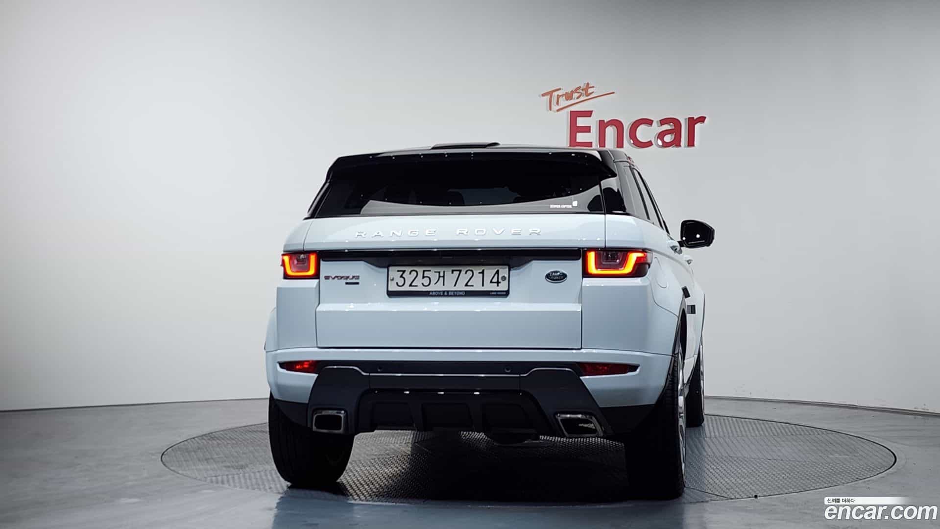 Range Rover Evoque Land Rover 2019.3-OUTER-004