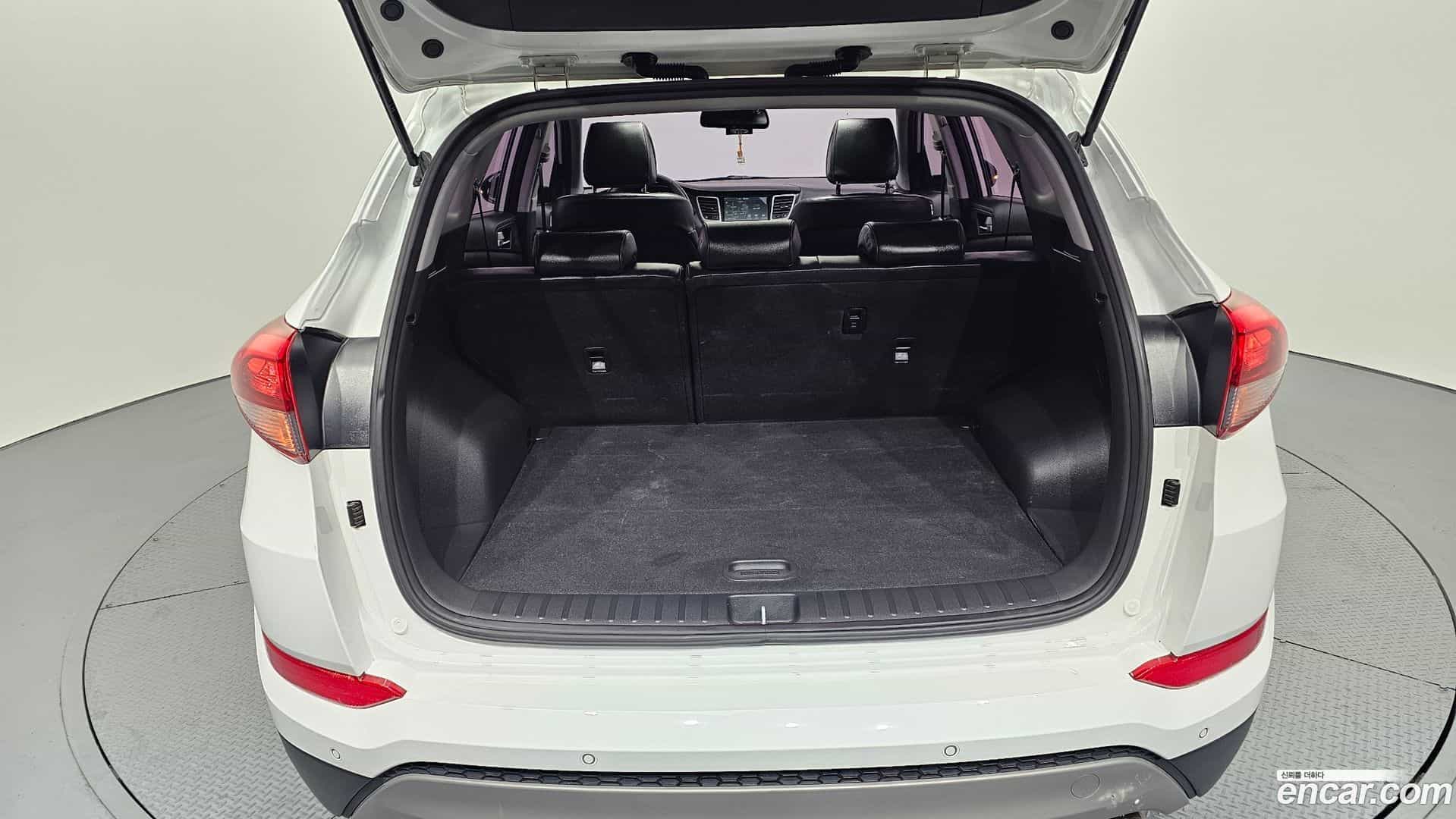 Tucson Hyundai 2018.3-OPTION-024