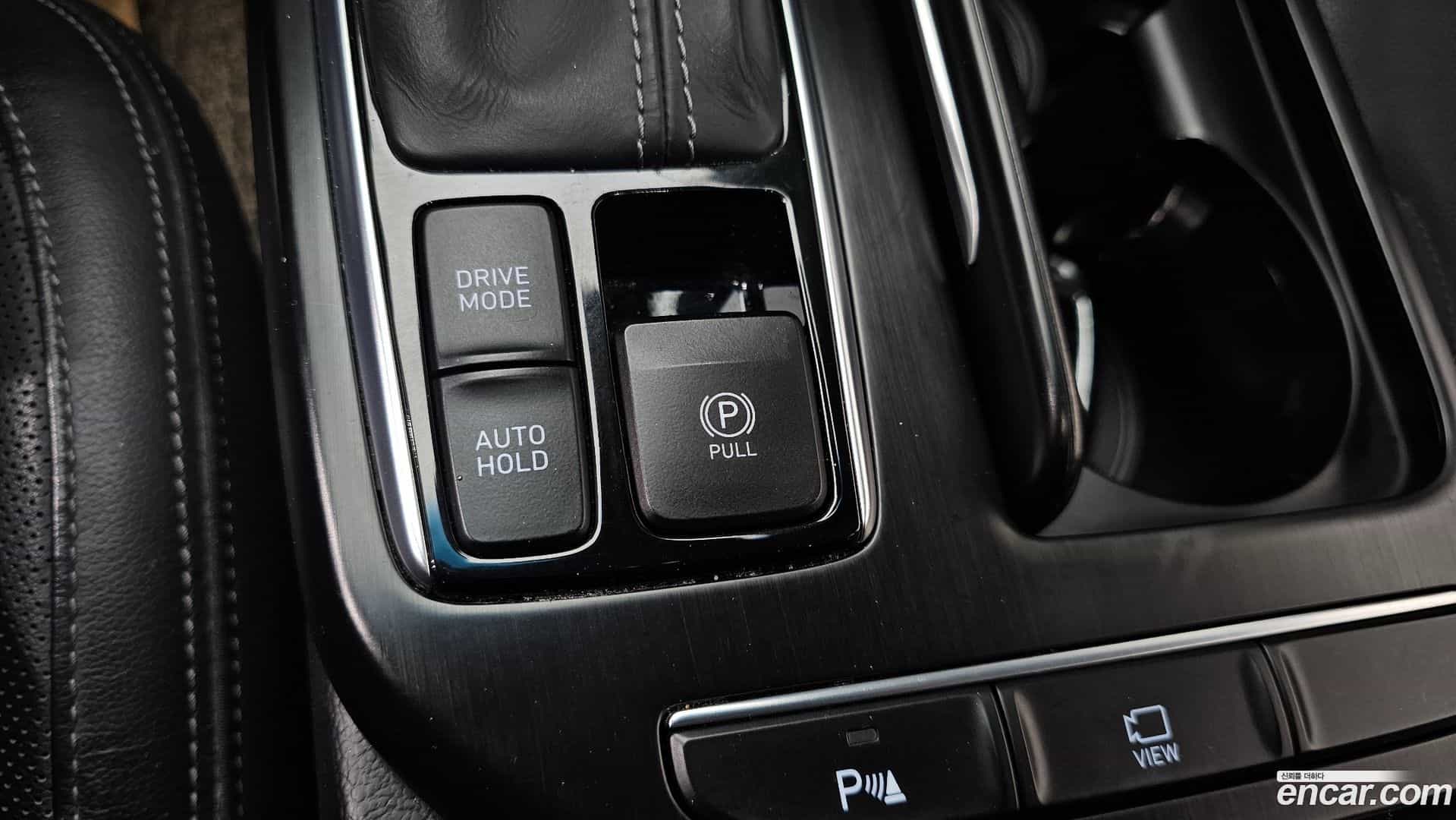 Grandeur Hyundai 2018.10-OPTION-022