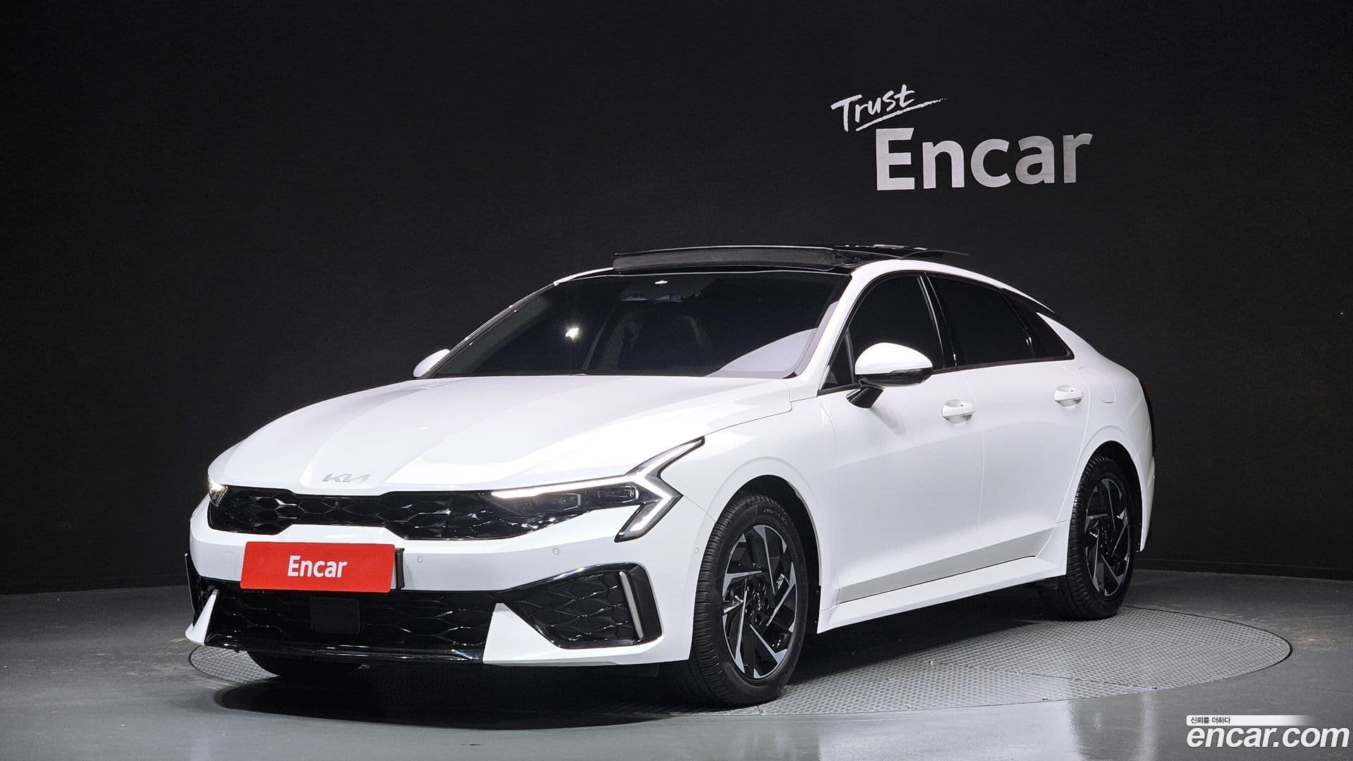Main__Slider__Photo:K5 Kia 2024.10-0