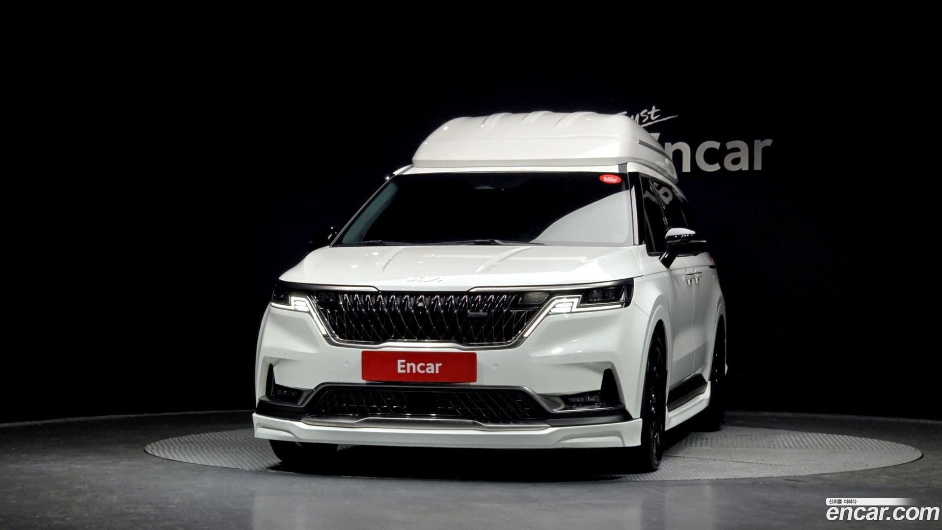 Main__Slider__Photo:Canival Kia 2021.9-2