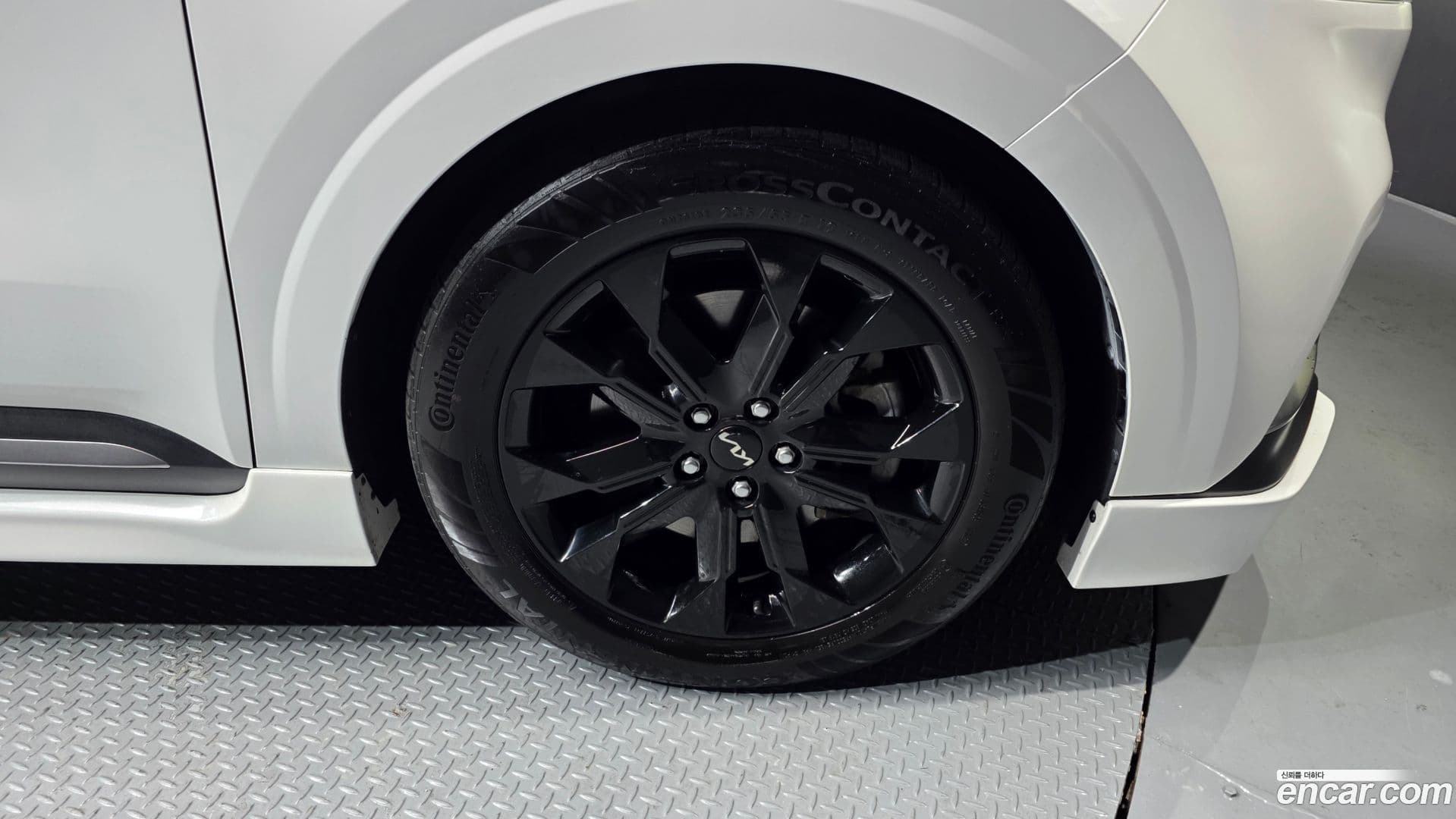 Main__Slider__Photo:Canival Kia 2021.9-4