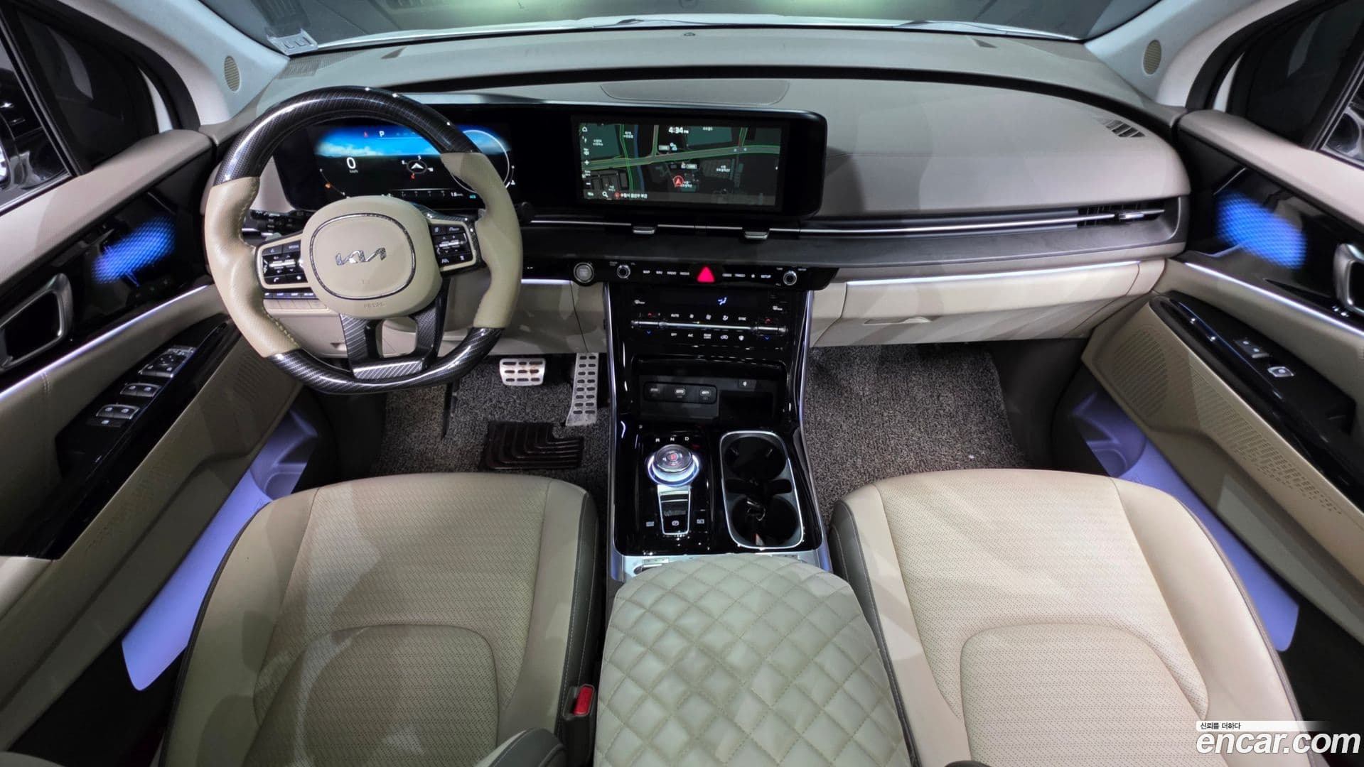 Main__Slider__Photo:Canival Kia 2021.9-6