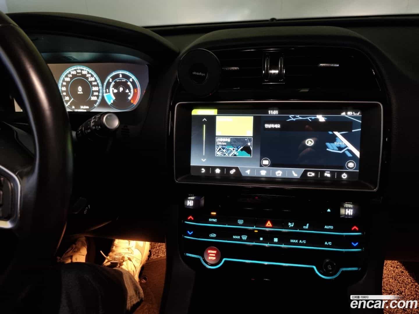 F-PACE Jaguar 2018.2-OPTION-017