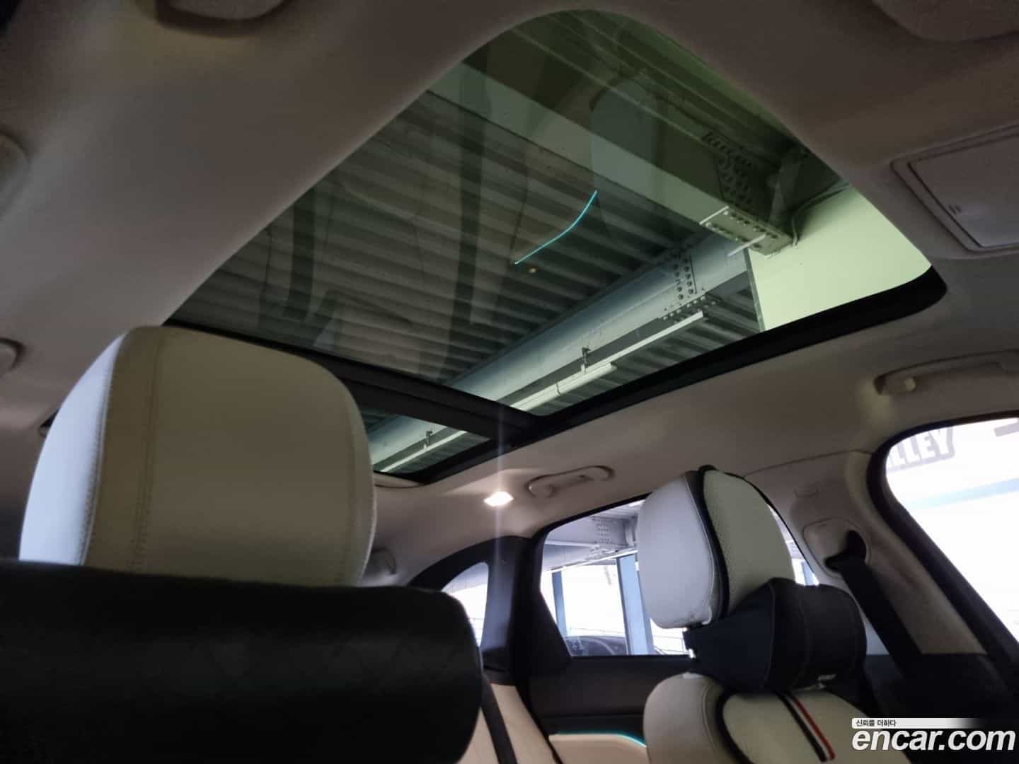 F-PACE Jaguar 2018.2-OPTION-022