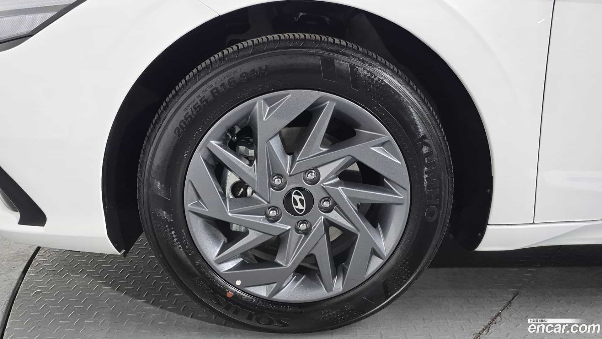 AVANTE Hyundai 2025.6-OUTER-005