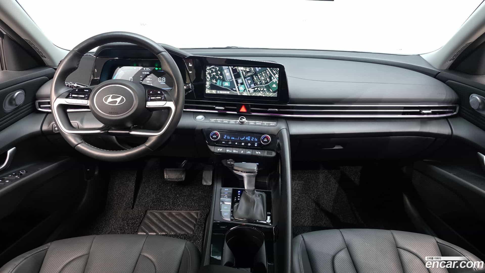 AVANTE Hyundai 2025.6-INNER-007