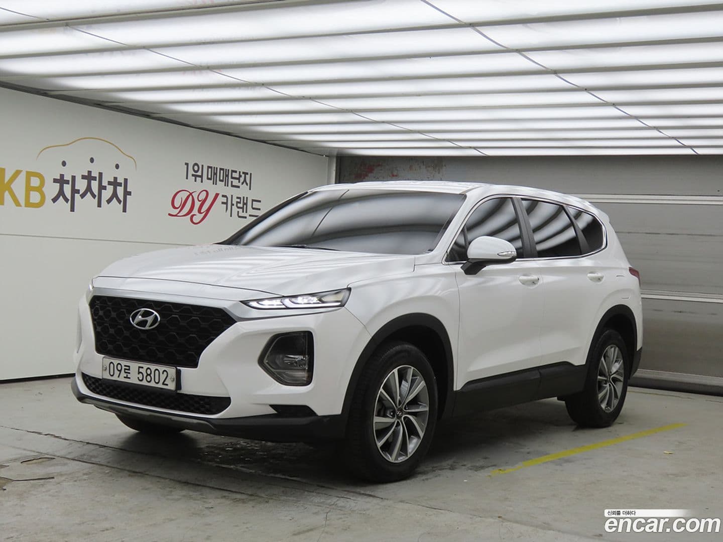 Main__Slider__Photo:Santafe Hyundai 2018.11-0