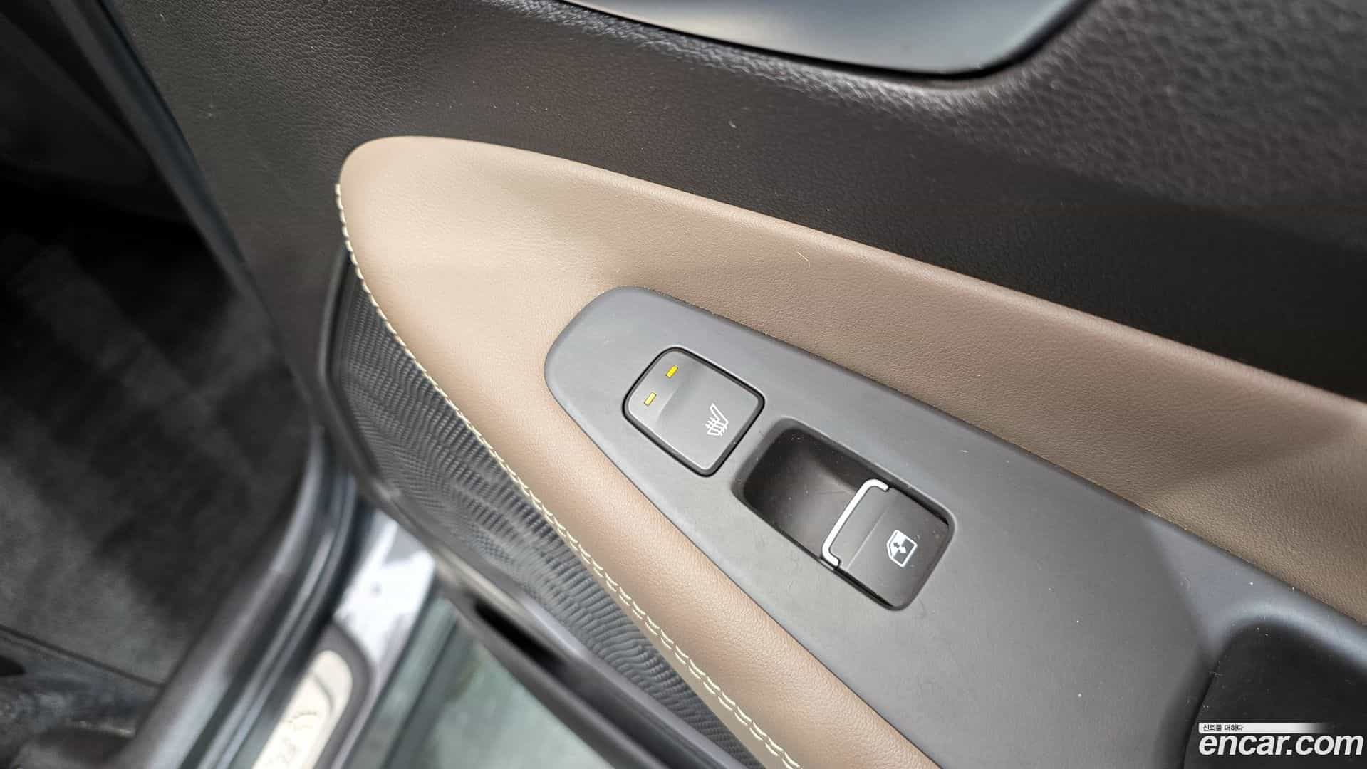 Santafe Hyundai 2019.6-OPTION-023