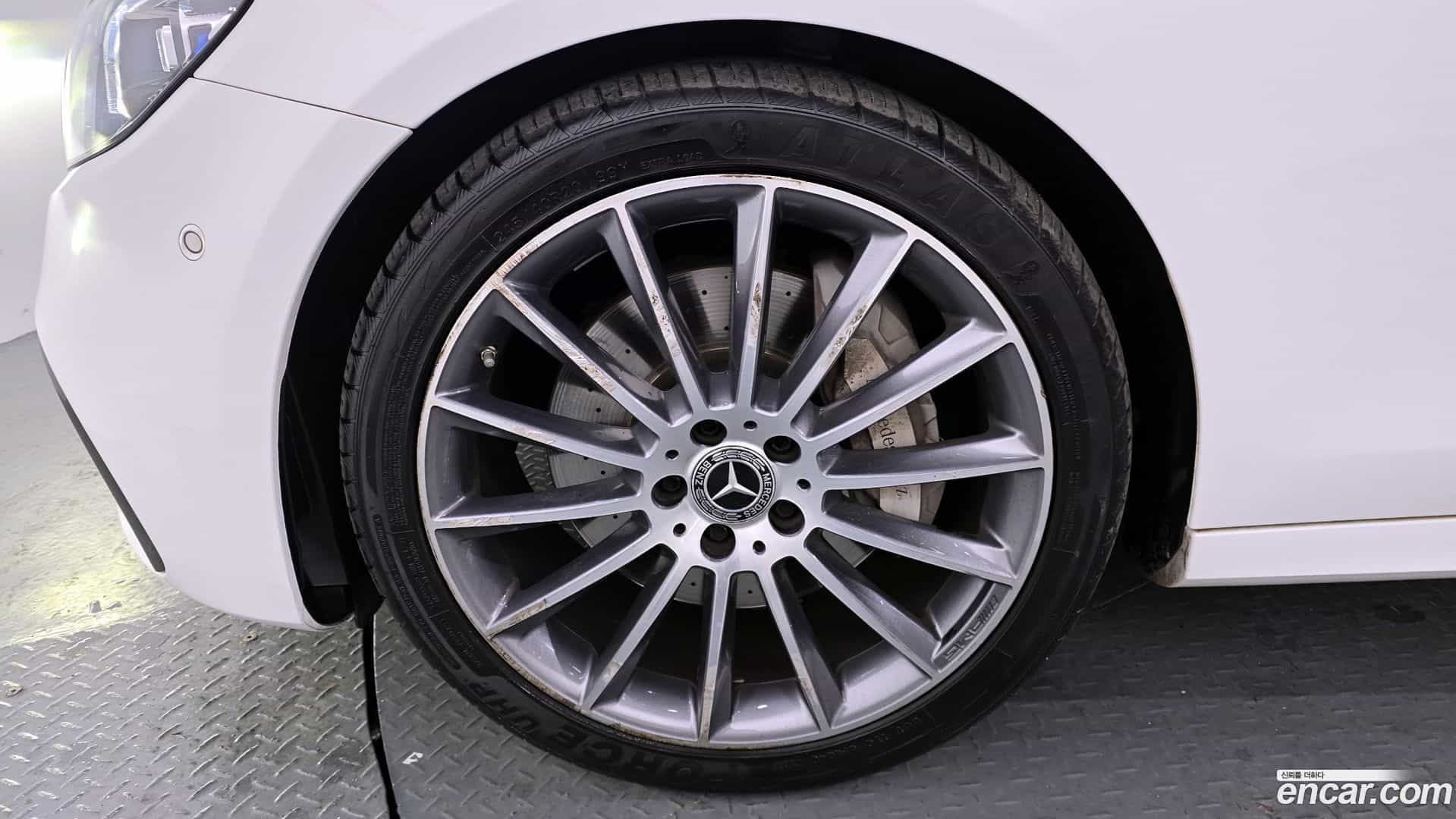 E-Class Mercedes-Benz 2021.3-OUTER-005