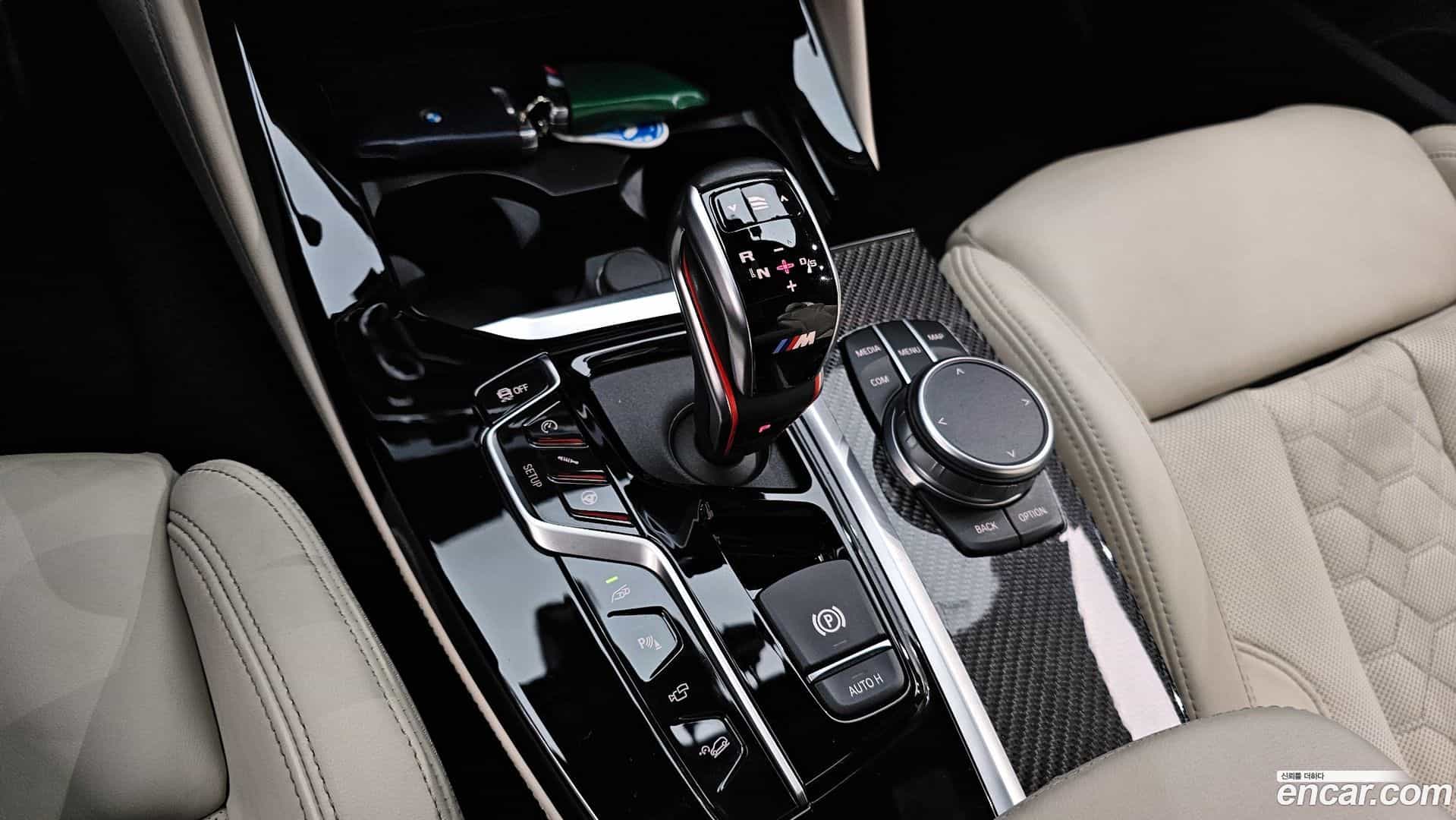 X3M BMW 2021.1-INNER-009
