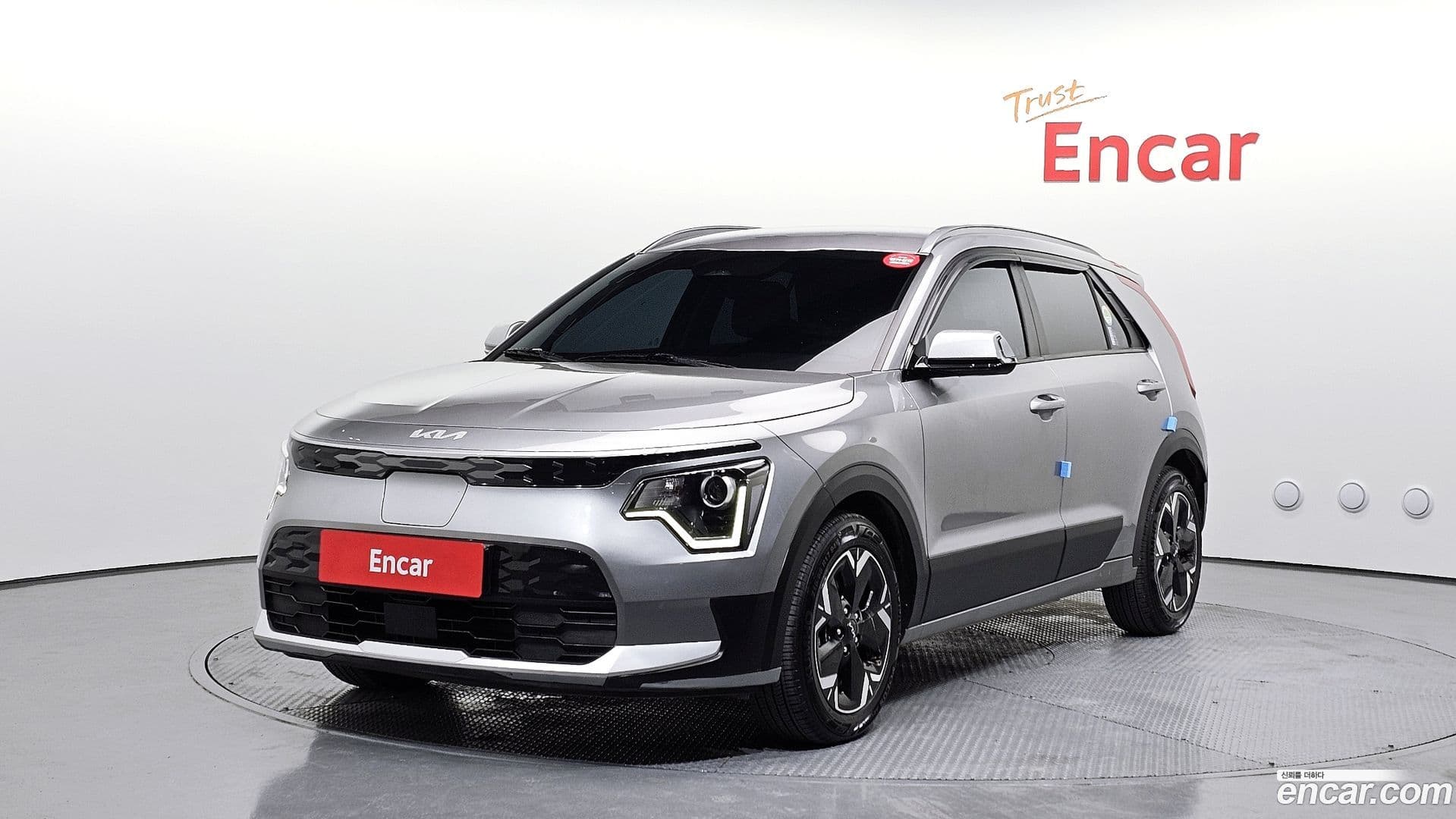 Main__Slider__Photo:Niro Kia 2022.8-0