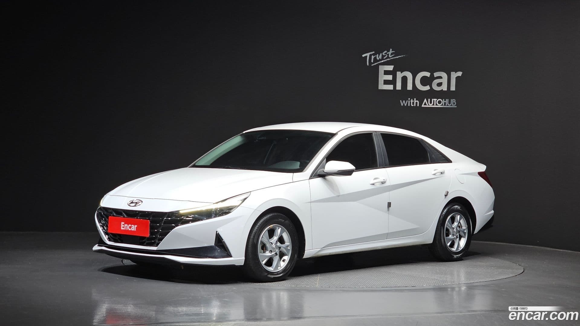 Main__Slider__Photo:AVANTE Hyundai 2020.9-0