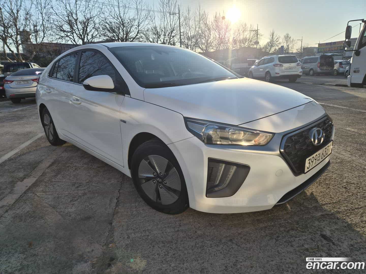 Ioniq Hyundai 2019.9-OUTER-003
