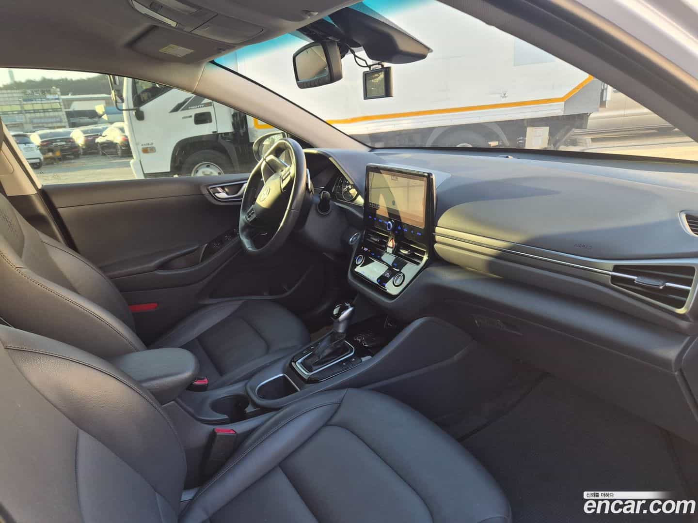 Ioniq Hyundai 2019.9-OPTION-018