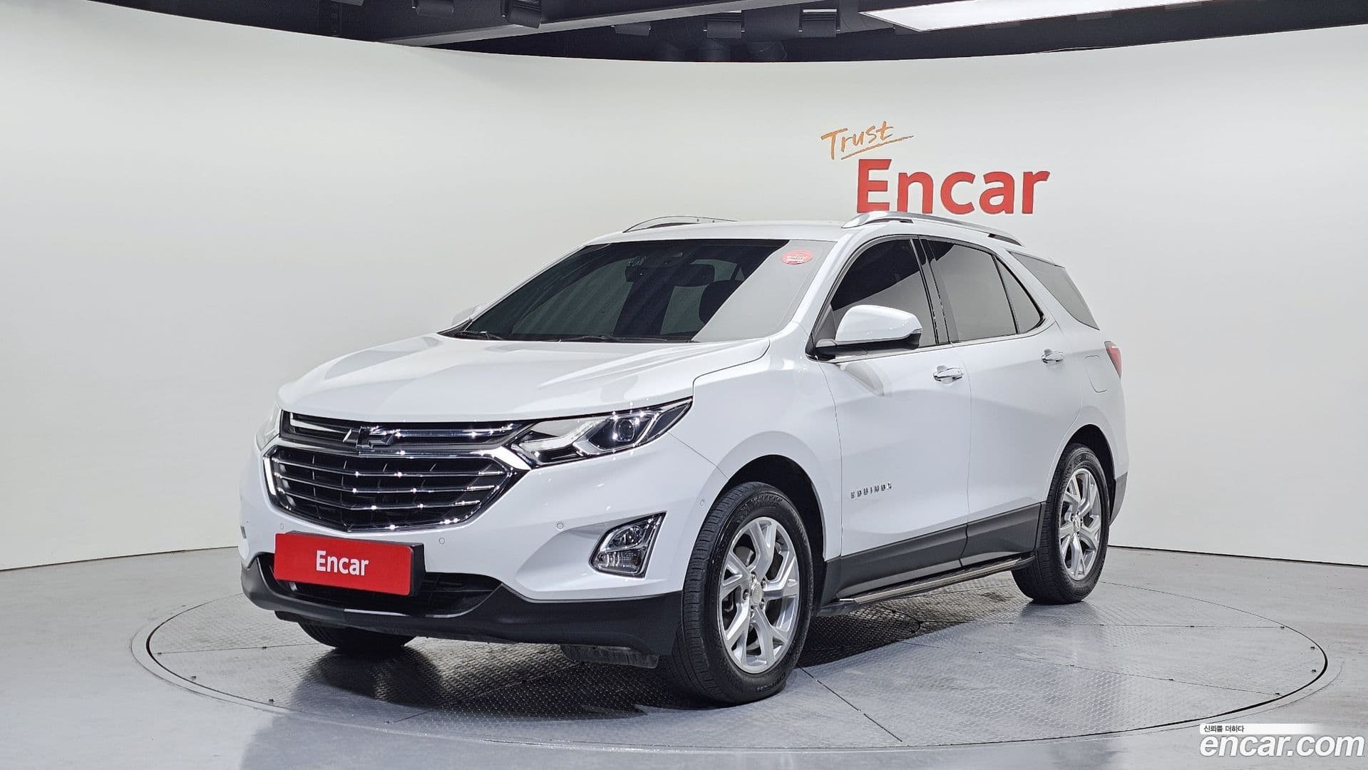 Main__Slider__Photo:Equinox Chevrolet 2019.8-0