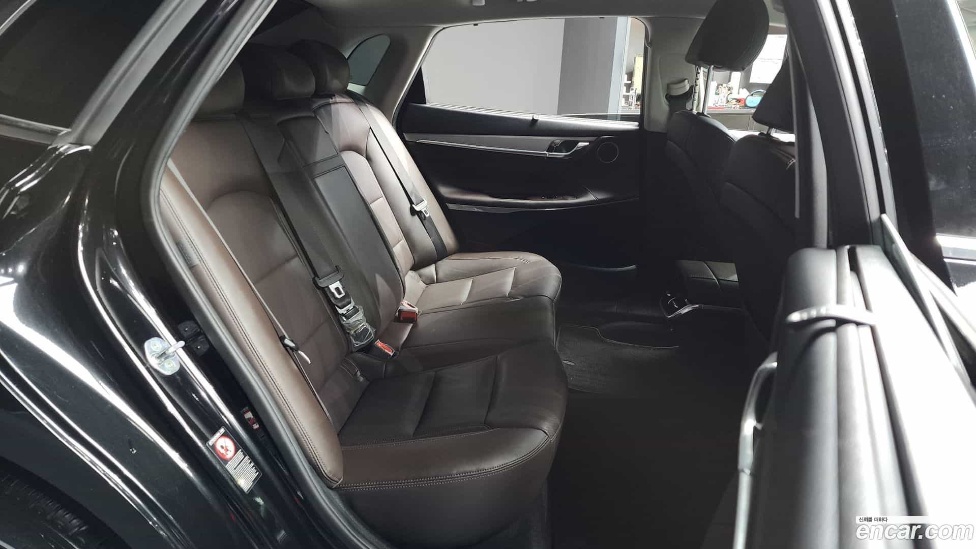 Grandeur Hyundai 2021.3-OPTION-016