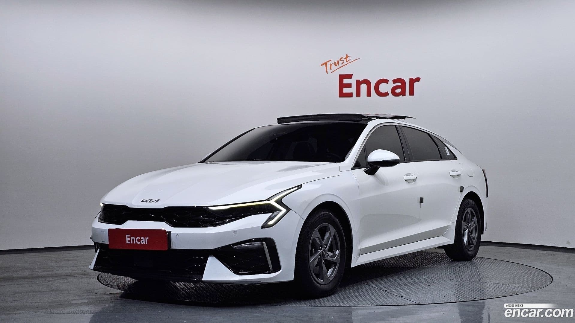 Main__Slider__Photo:K5 Kia 2024.0-0
