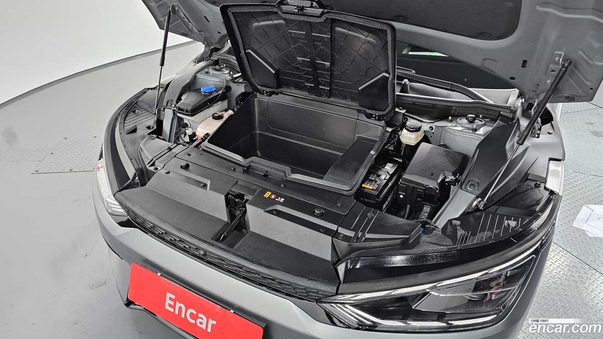 EV6 Kia 2021.8-INNER-006