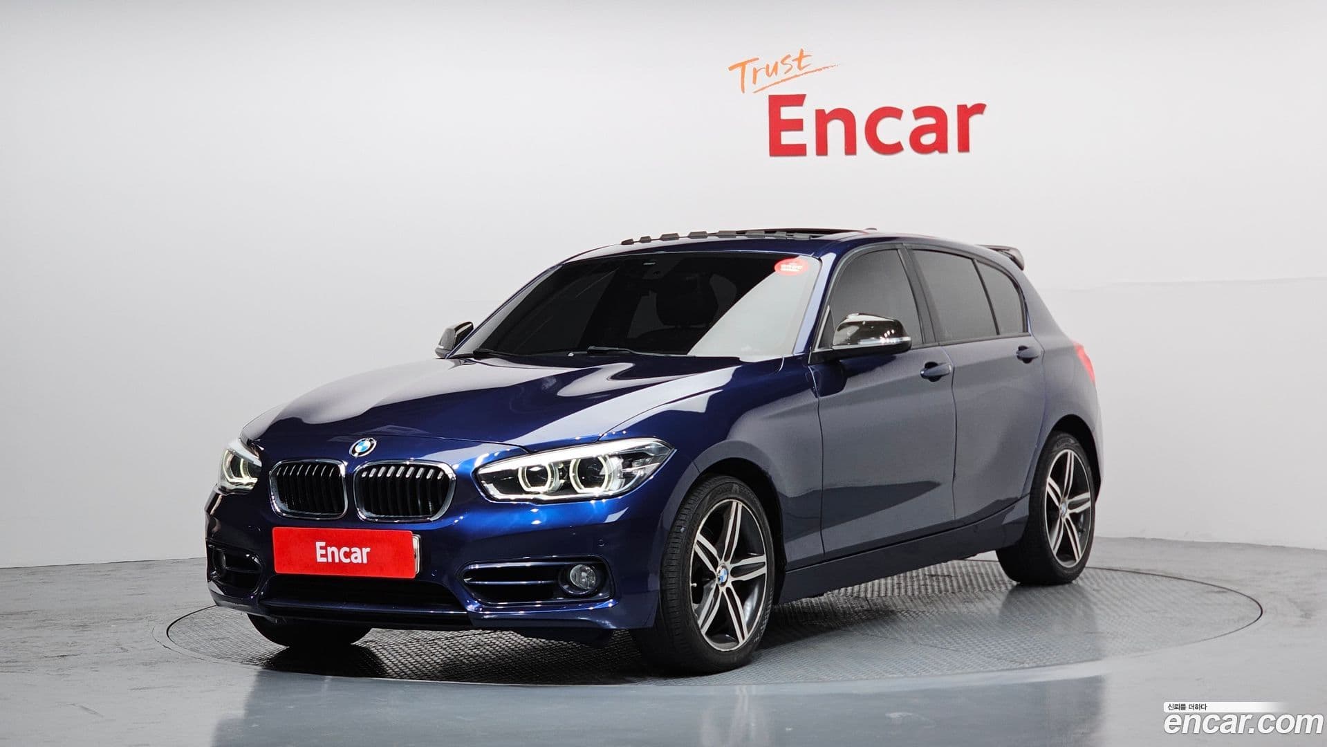 Main__Slider__Photo:1-Series BMW 2016.7-0