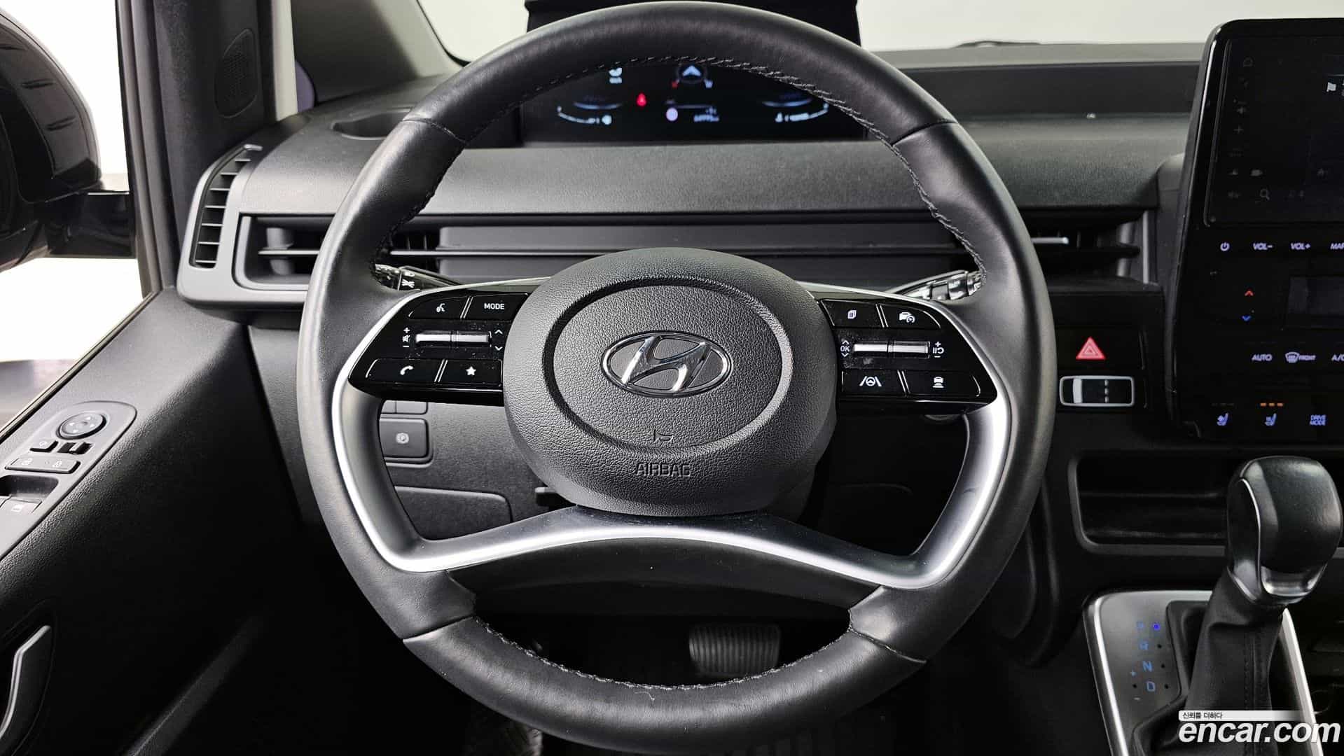 Staria Hyundai 2023.5-OPTION-017
