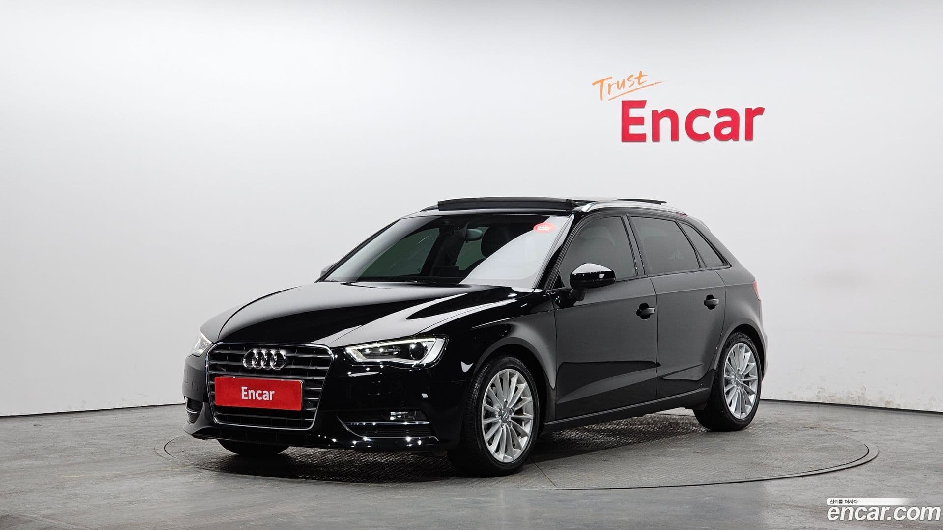 Main__Slider__Photo:A3 Audi 2015.2-0
